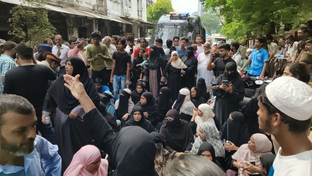 Raasta Rokho at Nagpada Junction, Kamatipura Murder
