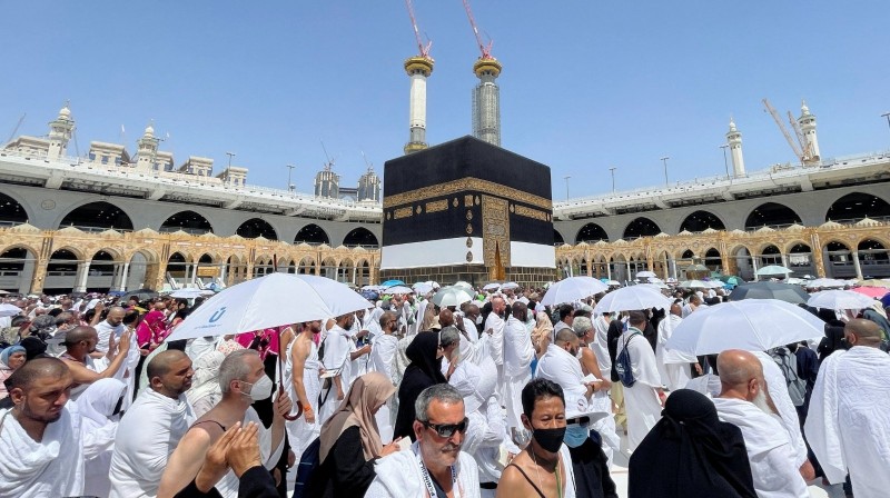 Haj 2024 Ke Liye Mumbai Se Saudia Arab Ke Liye Pehli Flight Aaj Raat Mumbai CSMI Airport Se Ravana Hogi