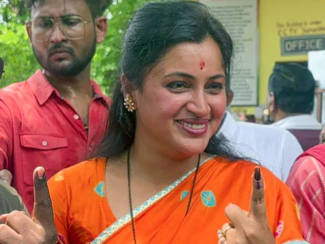 FIR Darj – BJP Ki Navnit Rana Ke Khilaf Telangana Me FIR Darj Hui Election Commission Rule Violation Mamla