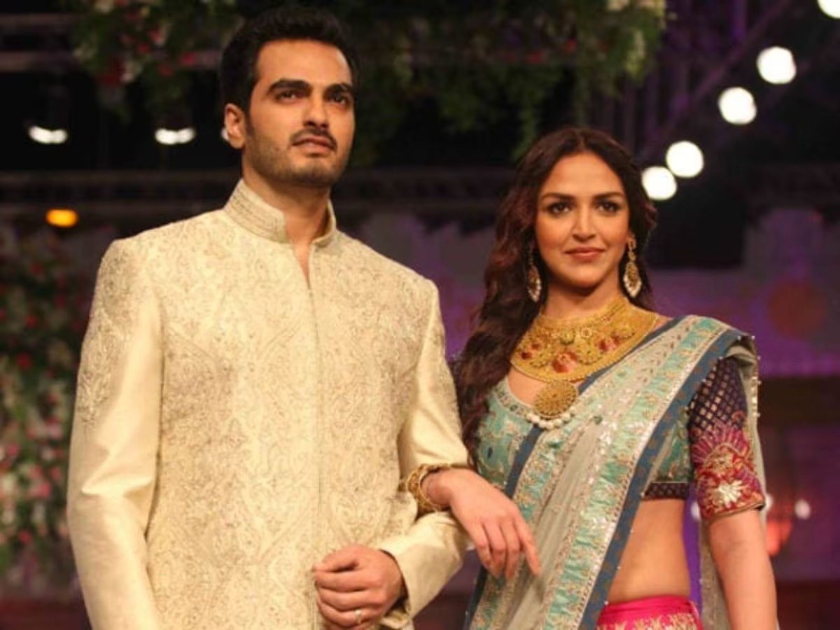 Hema Malini Ki Beti Esha Deol Aur Damad Bharat Takhtani Shaadi Ke 11 Saal Baad Hue Alag