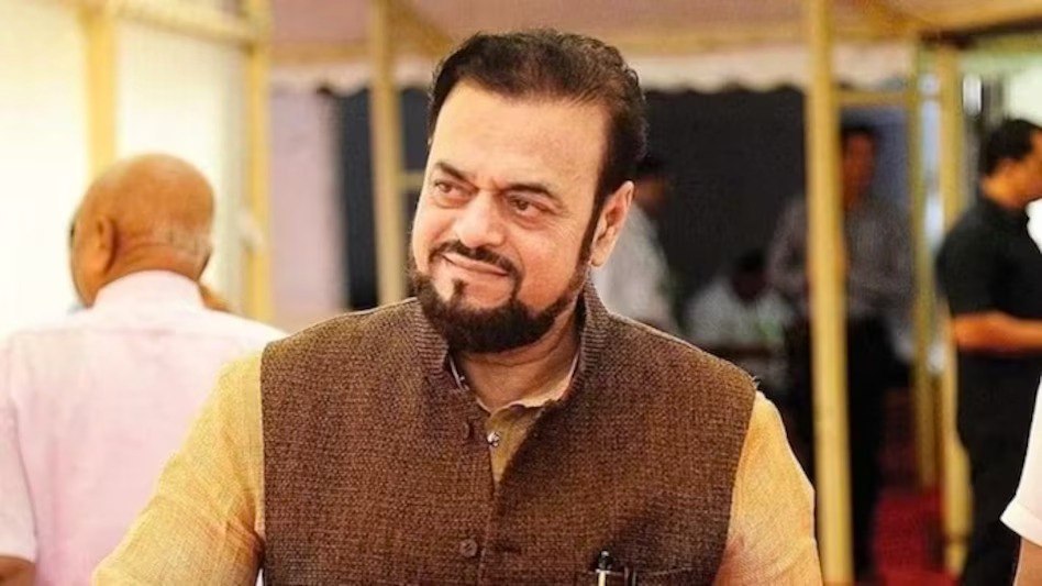 Palestine Ki Post Like Karne Par Somaiya School Principal Se Manga Gaya Resignation, MLA Abu Asim Azmi Ne Aaye Support Me.