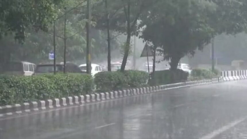 Mumbai Mausam – Medium To Heavy Rainfall Hone Ki Sambhavana, IMD Ne Aaj Yellow Alert Issue Kiya Hai