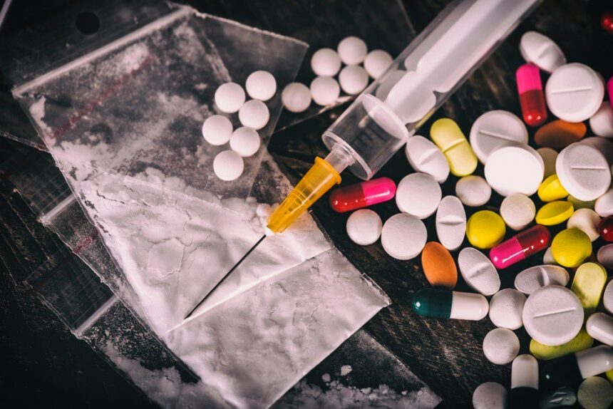 Drug Dealers Ki Rs 3.44 Crore Ki Property Freeze Kiya Mumbai Police Crime Branch Unit 6 Ne