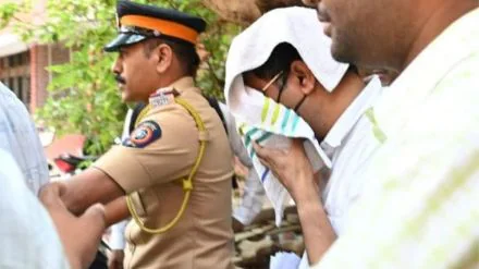 Buzurg Mahila Ko Car Se Kuchla Sion Hospital Ke Doctor Ne, Mahila Ki Death Hui, Doctor Ko Rs 20 Hazar Me Bail Par Riha Kiya Gaya