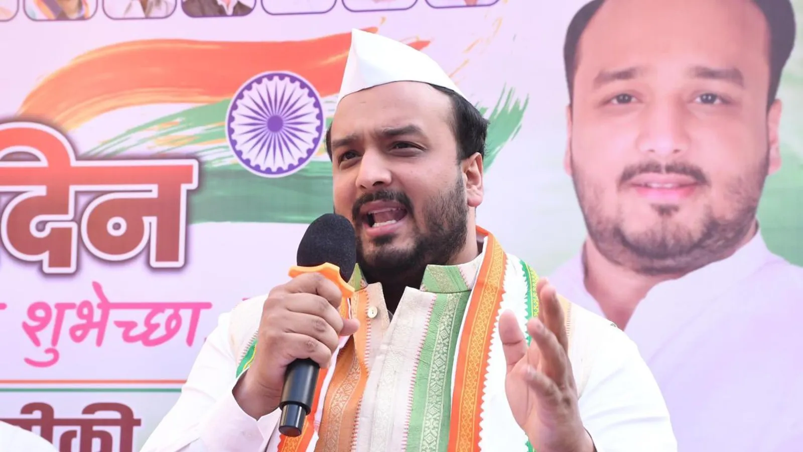 MLA Zeeshan Siddiqui Ne Kaha, Congress Ticket De Ya Na De Mujhe Toh Election Ladna Hi Hai Bandra East Se