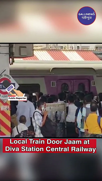 Local Train Door Jaam At Diva Station Central Railway