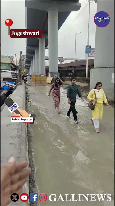 Jogeshwari East Service Road Near Police Station. Install Railings Along The Footpath And