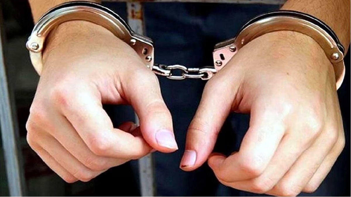 Online Gambling Ke Liye Apne Ghar Ke Paying Guest Ka Hi Account Saaf Kiya, 25yrs Old Arrested By Oshiwara Police