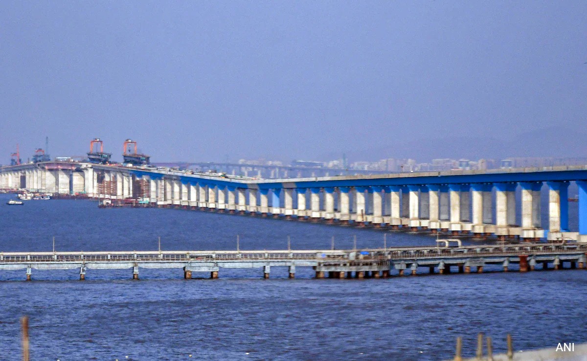 Mumbai Trans Harbour Link Par Maximum Speed Limit 100 Kmph, Motorbikes, Autorickshaws Aur Tractors Not Allowed