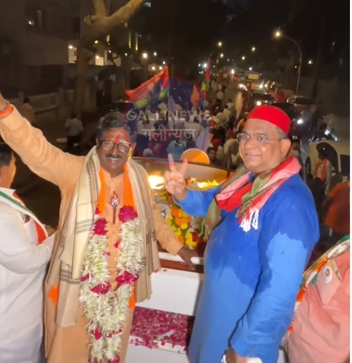 MLA RaisShaikh Madanpura Byculla area mai ShivSenaUBT Candidate  Arvind Sawant ka Parchar karte hue