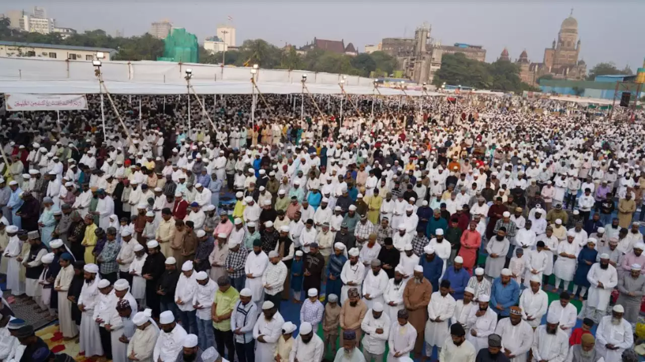 Sunni Dawate Islami Annual Ijtema 29, 30 Nov Aur 1 December Ko Hoga At Azad Maidan Mumbai, Pehla Din Ladies Ke Liye Hoga
