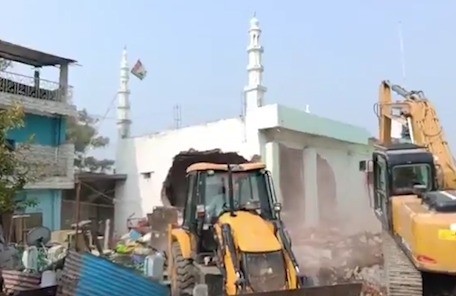 Phir ek Masjid hui shaheed.