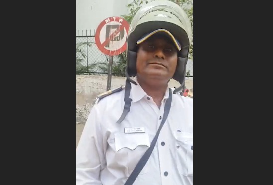 Bandra west Pali hill dmonte park