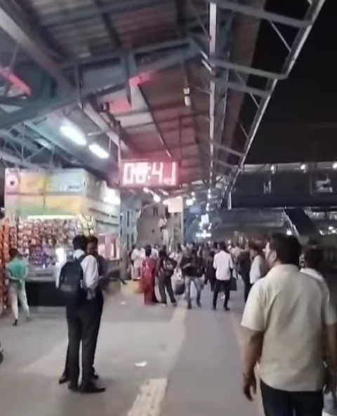Vasai Railway Station
