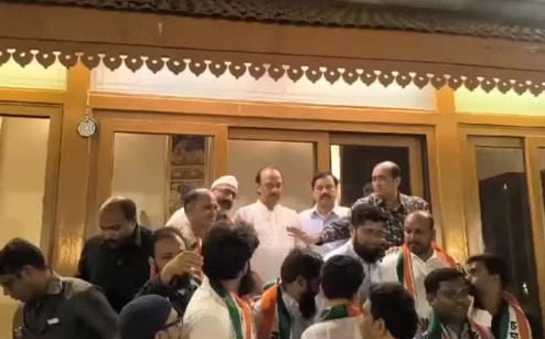 UBT Ko Laga Bada Jhatka: Mohd Ali Road se Faizullah Khan Ne Saare Karyakartao ke sath NCP Ajit Pawar Group Group Join Kiya