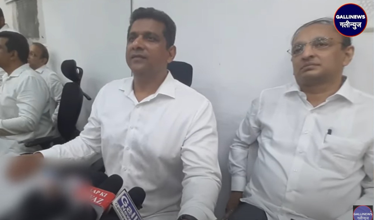 Malad West Assembly Me “Parachute Se Aaya BJP Candidate 23 Nov Ko Wapas Jayega,” Kaha Aslam Shaikh Ne