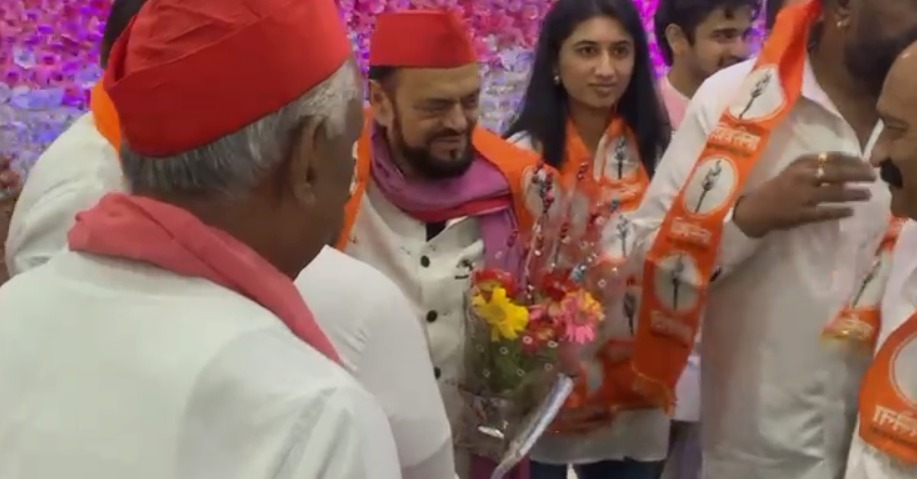 Abu Asim Azmi ko Mankhurd Shivaji Nagar Mai ShivSena UBT ka Bhi Samarthan Mila