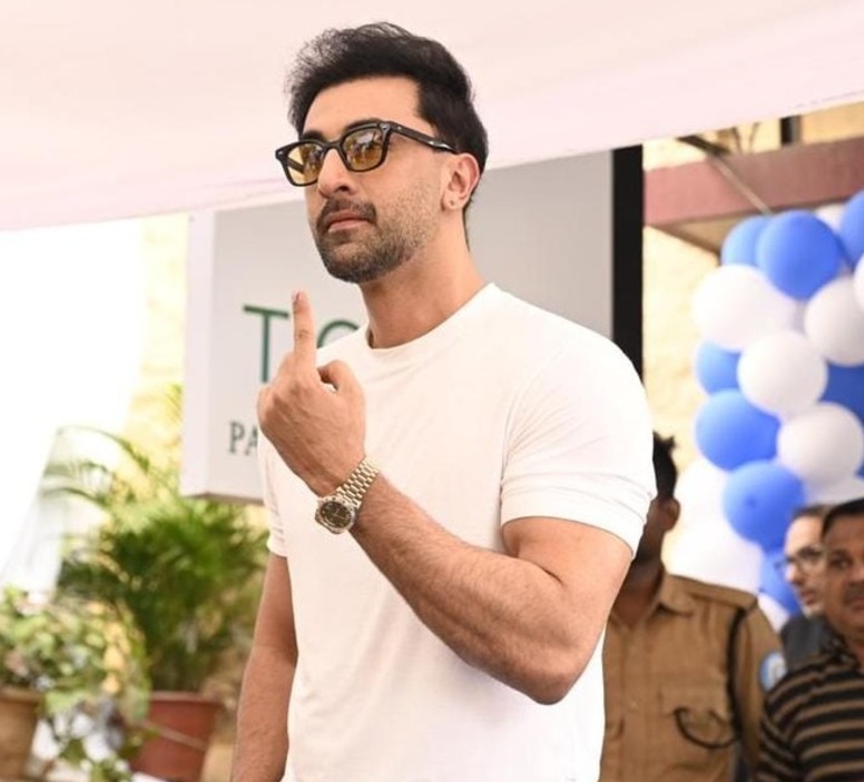 Ranbir Kapoor Ne Kiya Vote
