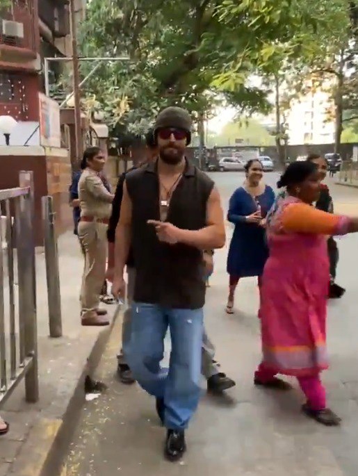 Tiger Shroff Cast Vote