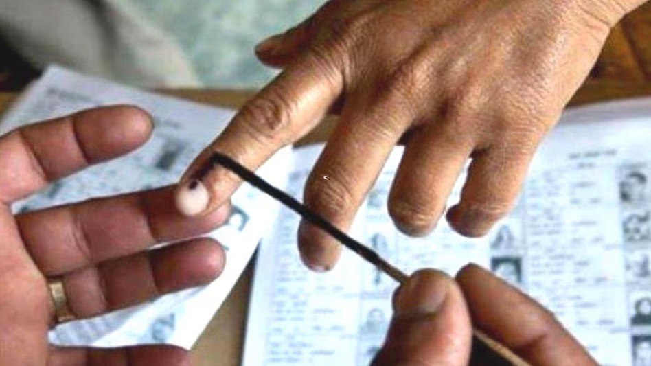 5 pm  Voting Percentage in Maharashtra:  58.22%   Mumbai City:  49.07 %*  Mumbai Suburban: 51.76 %* (at 5 .00 pm)