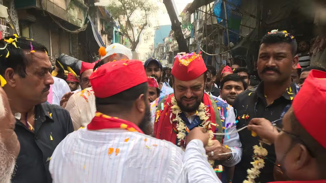 Abu Asim Azmi Winning From Mankhurd Shivaji Nagar Assembly