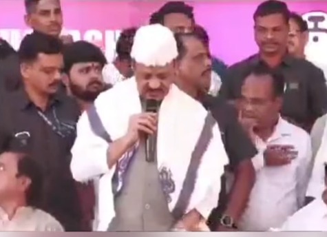 Musalmano Aapka Bhai Ajit Pawar Aapke sath hai, Roza Iftar par kaha DCM Ajit Pawar ne