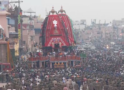 Puri Mein Jagannath Rath Yatra Shuru: 10 Lakh Bhakt Pahunche, Shaam 4 Baje Niklegi Yatra
