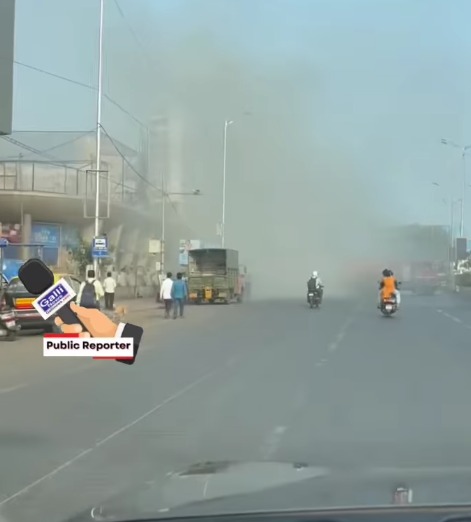 Heera Panna Shopping Centre mai aaj Subah Aag Lagi
