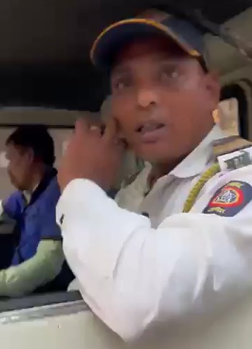 Viral Video Kandivali ka bataya jaa raha hai