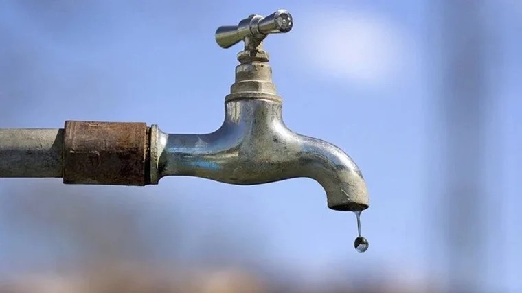 BMC Water Cut – Malad West Ke Kuch Areas Me Aaj 7 Jan Raat 10 Baje Se 8 Jan Subha 8 Baje Tak Paani Nahi Aayega