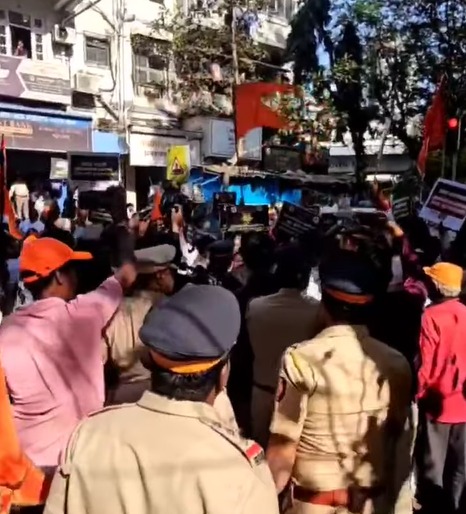 Matunga Mein Pani Ki Samasya Par – Shiv Sena UBT Ka Protest