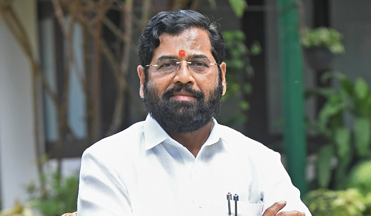 DCM Eknath Shinde ki car Bomb se udaane ka E Mail aaya Mumbai Police aur state secretariat ko