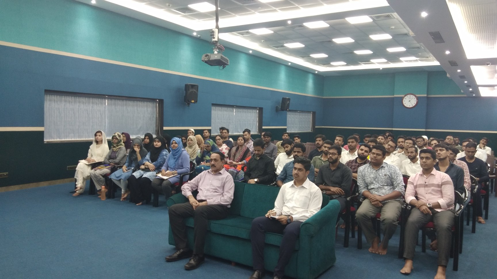 Free Civil Services Coaching Phirse Shuru Hui Mumbai Haj House Me, 2026 UPSC Aspirants Ke Liye Sunhera Mauqa