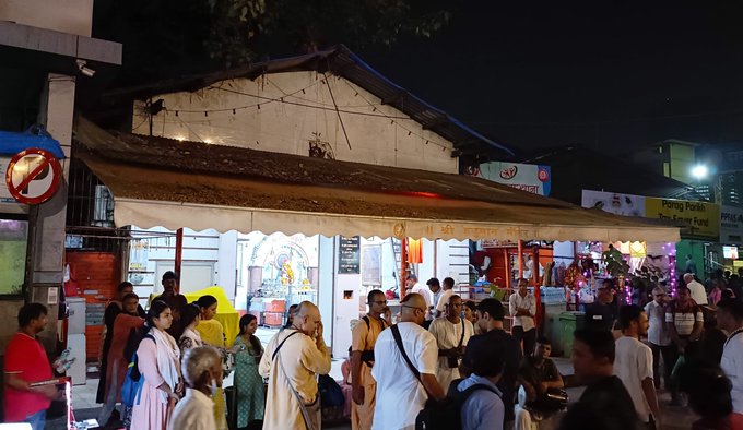 Dadar Station Hanuman Mandir Hatane Ka Notice Mila, Mandir Bhi Safe Nahi Kaha Shivsena UBT Uddhav Thackeray Ne