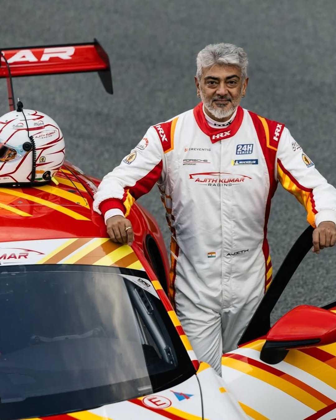 Dubai Me Racing Car Crash Ka Video Hua Viral, Actor Ajith Kumar Driving Practice Kar Rahe They
