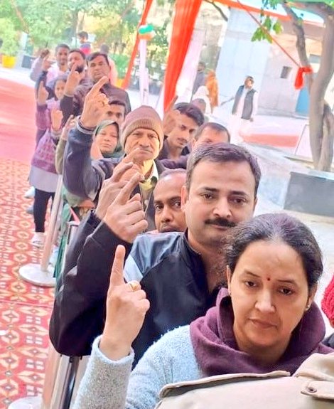 Delhi Assembly Election, Aaj Ho Rahi Hai Voting, AAP, BJP Aur Congress Party Ke Beech Hai Ladai, 8 Ko Hogee Counting