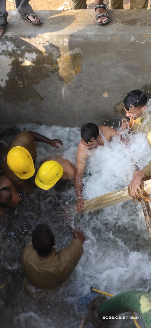 Water Pipe Line Leakage hui thi, BMC workers ne raat bhar kaam karke kiya repair at Powai