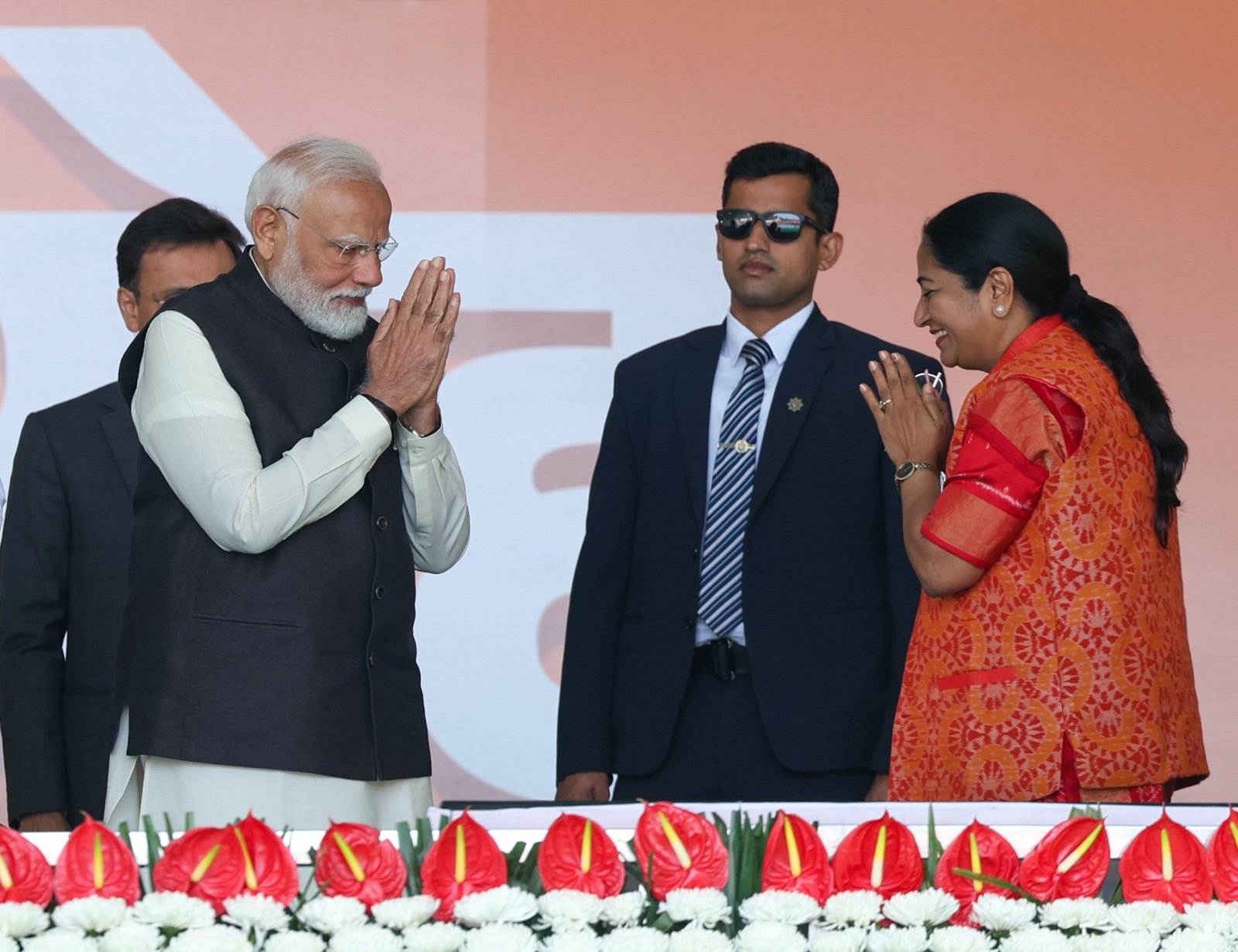 Delhi CM bani Rekha Gupta, Shapath samaroh me PM Narendra Modi sahit BJP Leaders pohnache