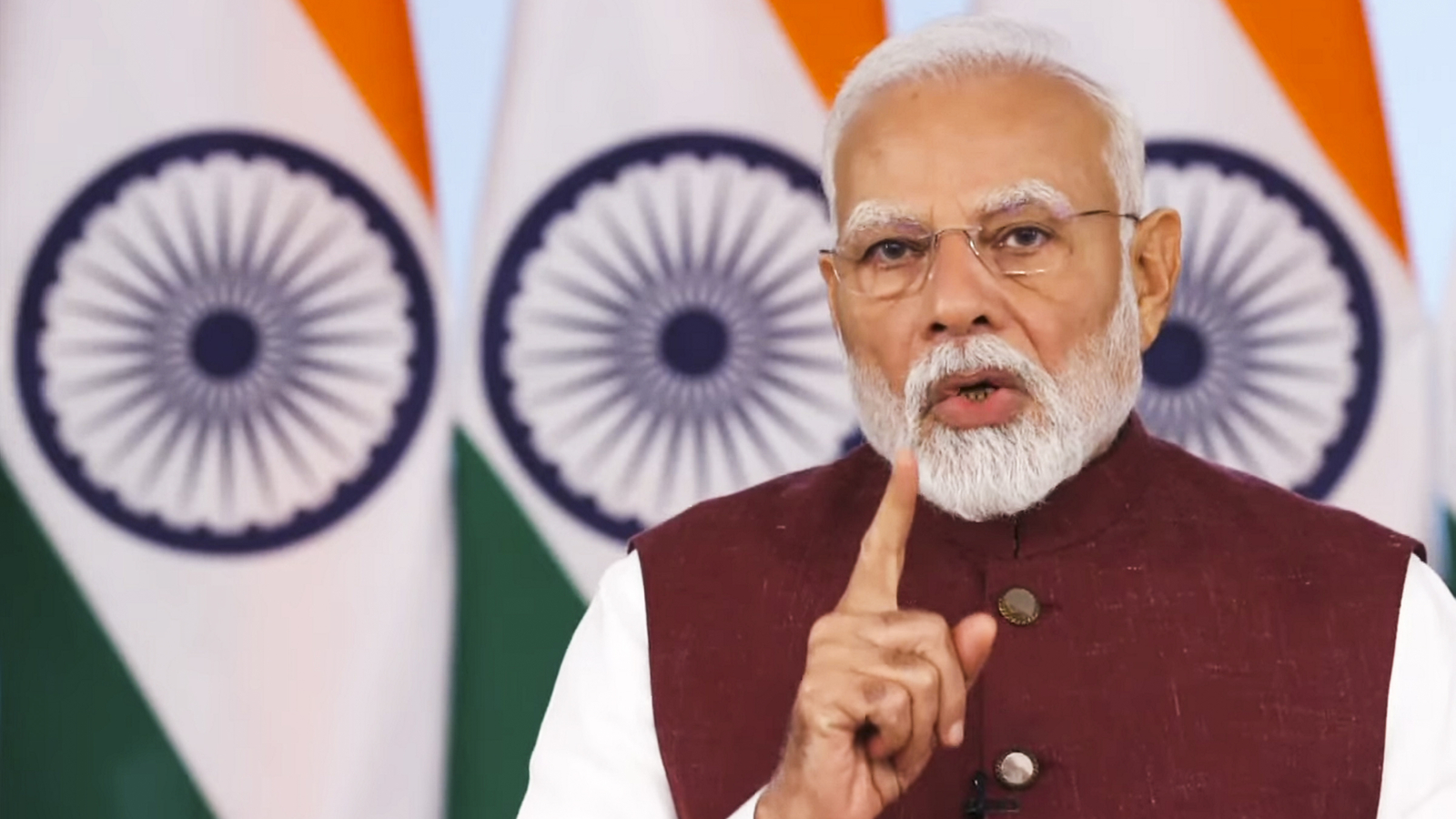 Pakistan ko PM Modi ki warning, Goli Chalegi toh Gola Chalega, Operation Sindoor abhi roka gaya hai, Khatam nahi hua hai