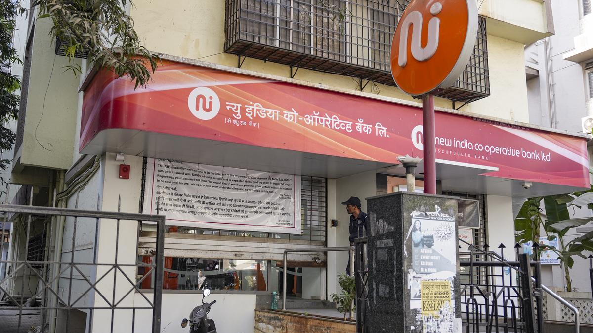 New India Cooperative Bank Ke Ex-Manager Ke Khilaf Mumbai Police EOW Ki Karwai Shuru, ₹122 Crore Ke Fraud Ka Aarop