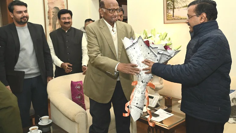 EVM Ke Khilaf India Gatbandhan Leaders Supreme Court Jayenge, Sharad Pawar Ne Arvind Kejriwal, Abhishek Singhvi Ne Ki Meeting