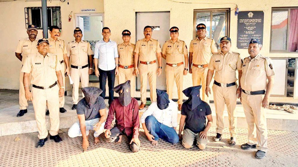 Fake Currency banane wala, Bechne wala Racket ka pardafash kiya Byculla Police ne, Rs 500 ki 200 Naqli notes baramad