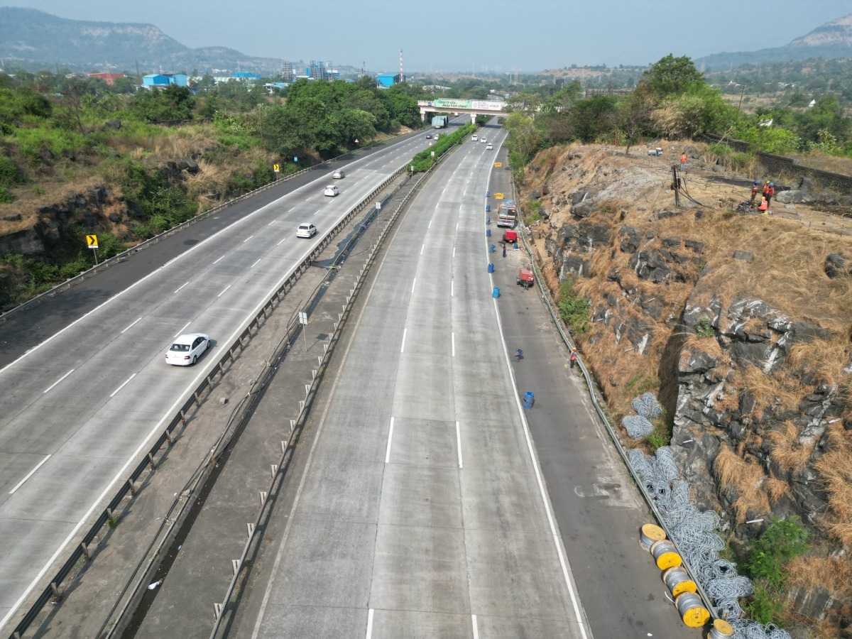 Mumbai-Pune Expressway Par 3 Days Block Rahega 27, 28, 29 January, Dopehar 12 Se 3 Baje Tak