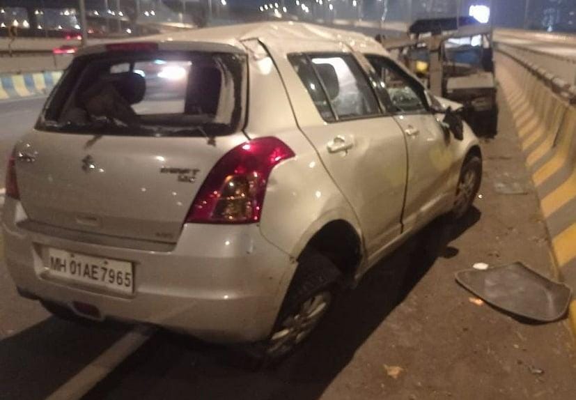 Mumbai Coastal Road Car Accident Me 19 Yrs Old Girl Ki Death, Drive Kar Raha Dost Injured Hua At Haji Ali