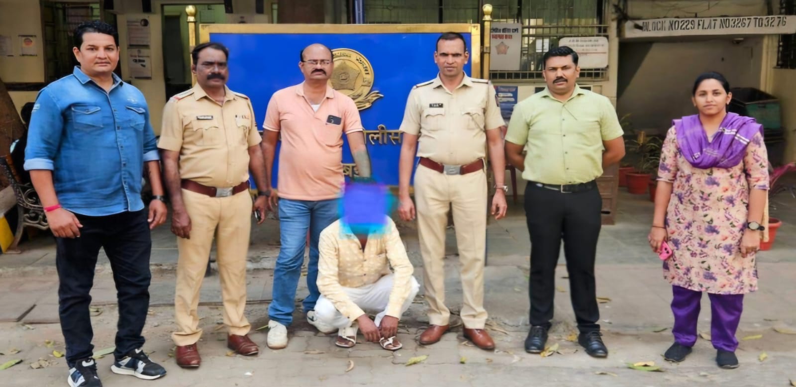 Shatir Aaropi Farar Tha 13 Saal Se Antop Hill Police Ne Arrest Kiya. Bohat Sare Crime Cases Hai Isper