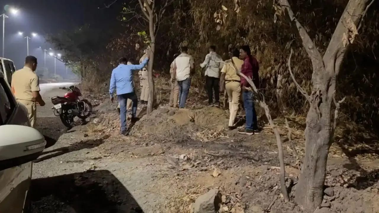 Mahila Ki Mundi Mili Suitcase Me, Virar East Se Aayi Dil Dehla Dene Wali Khabar, Police Investigation Jaari