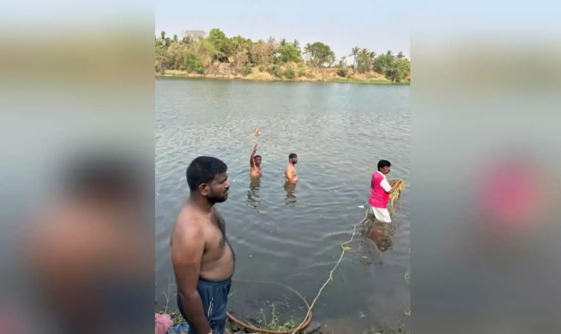 4 Doobe River Me At Thane Badlapur, Holi Celebration Ke Baad Nadi Me Nahane Gaye They