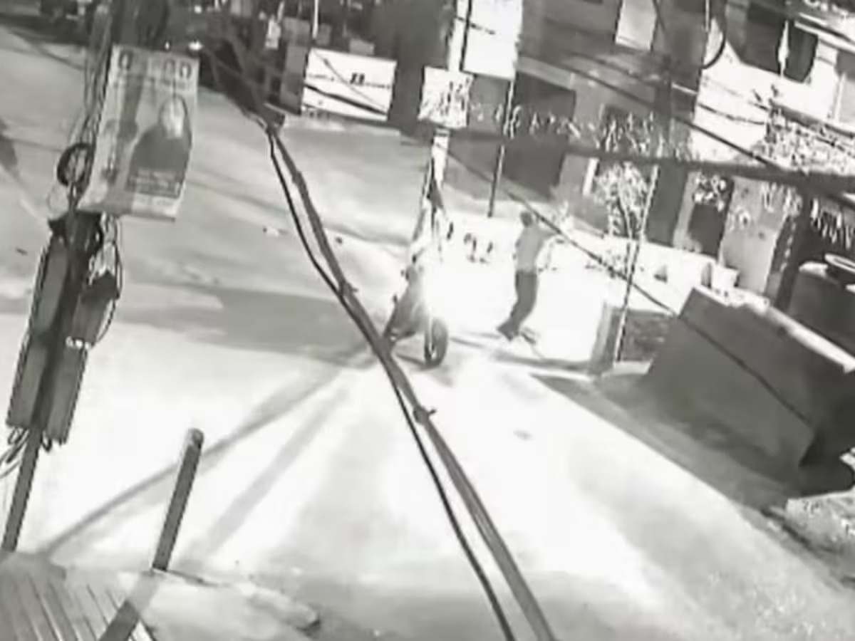 Amritsar mein Mandir per Bom phenkane wale muljim ka police ne kiya encounter.