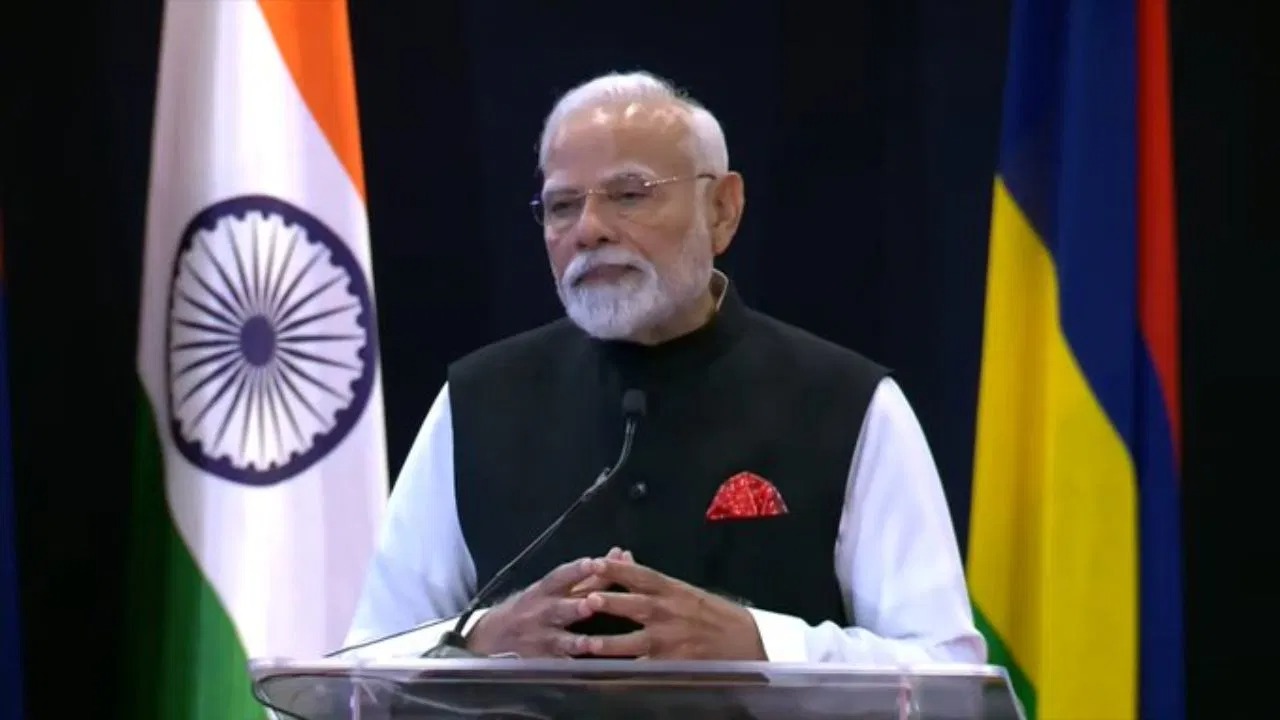 PM Modi Ke 38 Foreign Visits Par ₹258 Crore Ka Kharch Hua, May 2022 Se Dec 2024 Ke Dauran Bataya Centre Ne