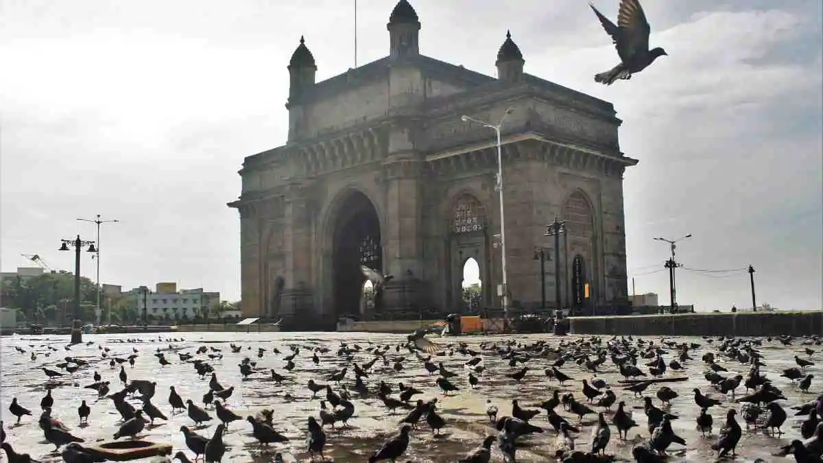 Mumbai On High Alert, Pahalgam Terror Attack Ke Baad Police Ne Samundri Kinaro Par Vigilance Badhaya